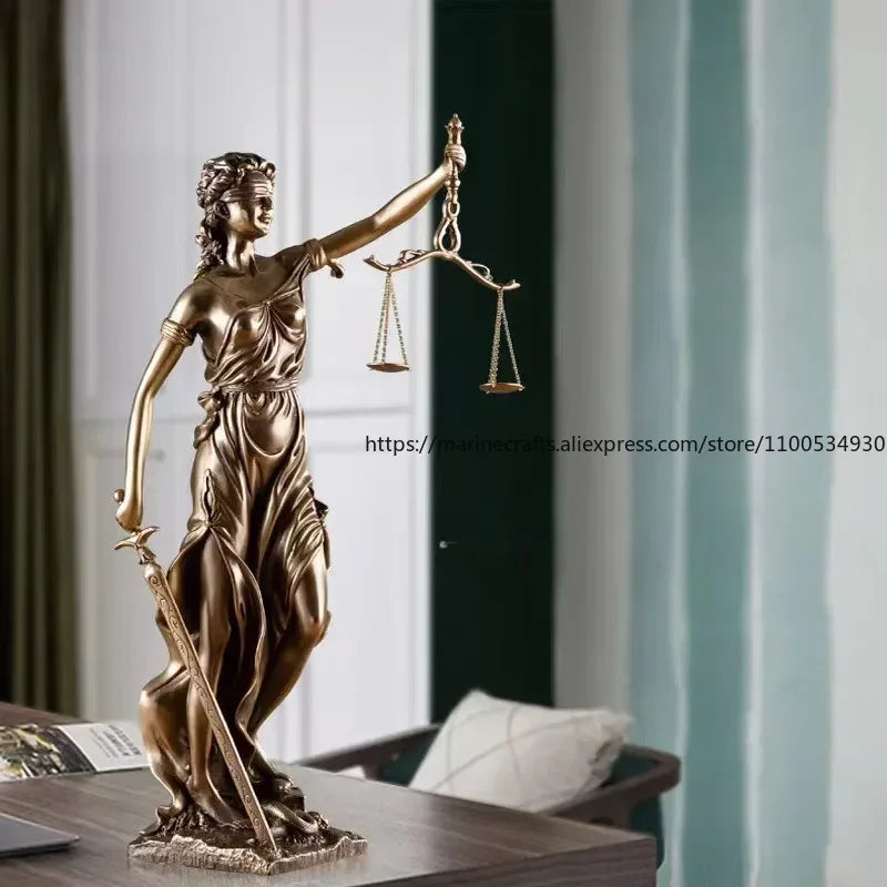 Classic Proportional Lady Justice Figurine - 2 - aw | ONEFY.SHOP