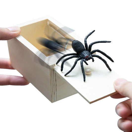 Spring-Loaded Spider Wooden Prank Box - 7 -  fs | ONEFY.SHOP